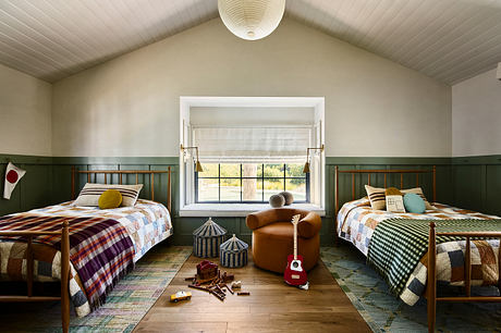 Canyon House Transforms Malibu Ranch House into Modern Family Sanctuary - 4