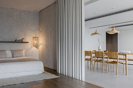 Daily Vacation Merges Hotel Functionality into Opulent Residential Interior - 5