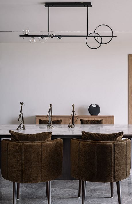 Equinox Apartment Redefines Urban Living With Dutch-Inspired Aesthetics - 6