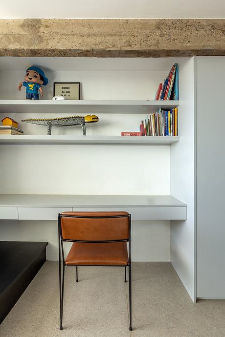 Apartment 308G Celebrates Brasília Modernist Spirit with Thoughtful Retrofit - 9