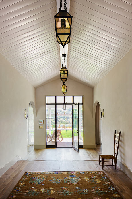 Canyon House Transforms Malibu Ranch House into Modern Family Sanctuary - 8