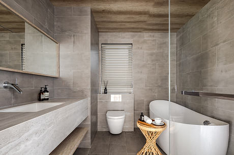 Daily Vacation Merges Hotel Functionality into Opulent Residential Interior - 9