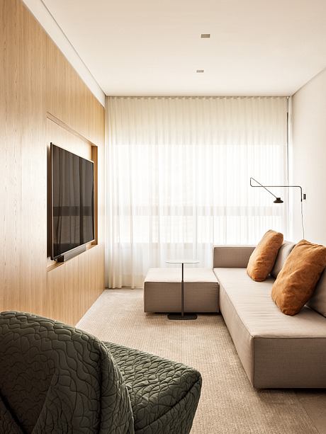 RAL Apartment by Patricia Martinez Architecture - 8