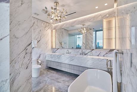 Sea Point Apartment Combines European Sophistication with Tropical Aesthetics - 9