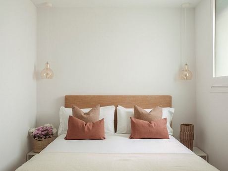 Summer House in Costa Brava Combines Sleek Lines With Picturesque Views - 8
