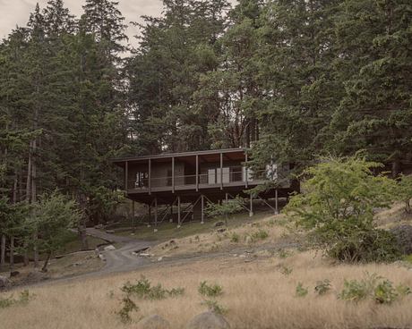 Trestle Cabin by The Miller Hull Partnership - 9