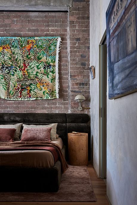 Watertower Apartment Balances Industrial and Bespoke Design - 7
