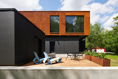 436 Indiana Street House is a Charming, Sustainable, Modern Refuge in Kansas - 9