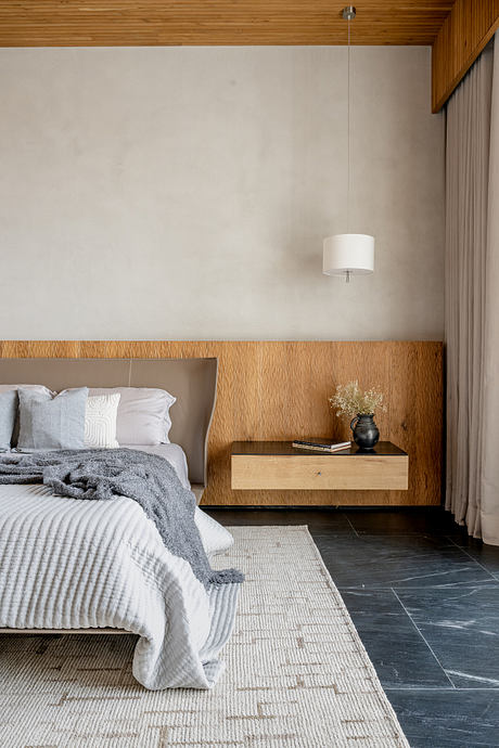 Cave House Gives Luxurious 5-Bedroom Apartment Meditative Interior - 9