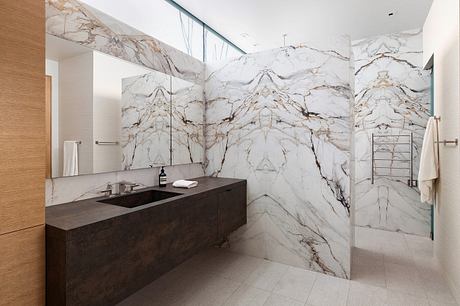 Desert Geode Residence by Kendle Design Collaborative - 11