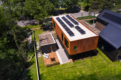 436 Indiana Street House is a Charming, Sustainable, Modern Refuge in Kansas - 11