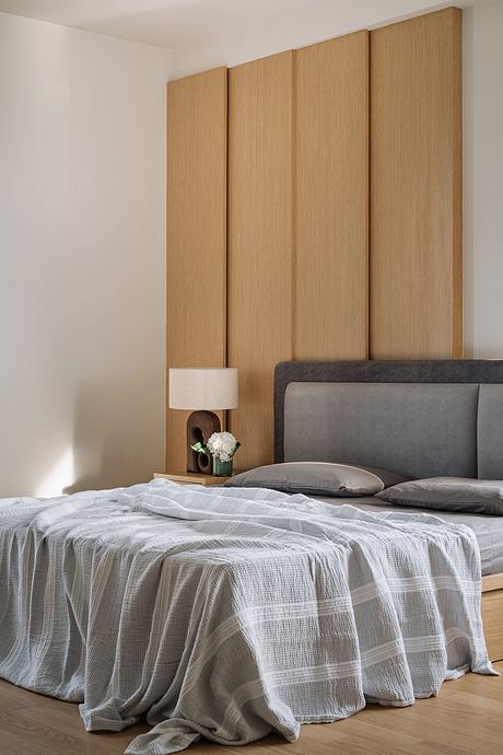 Equinox Apartment Redefines Urban Living With Dutch-Inspired Aesthetics - 10