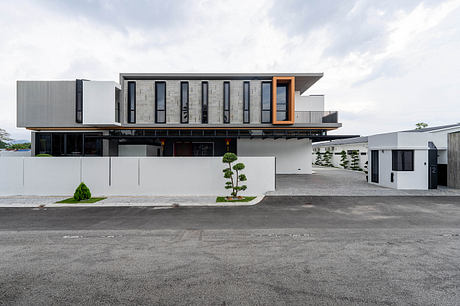 3-Juxta House by Kee Yen Architect - 1