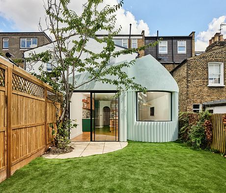 Minty House by Fluid Glass - 1