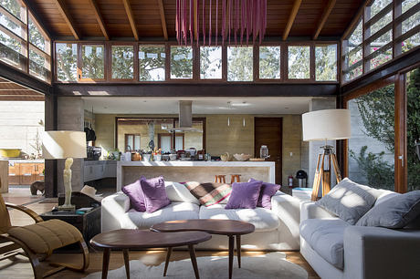 House GS: Vicca Verde Crafts Stylish Contemporary Refuge in Peruvian Nature - 2