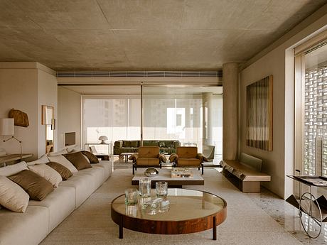 Sete Apartment by Arthur Casas - 2