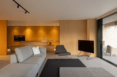 Casa M by Silverline - 3