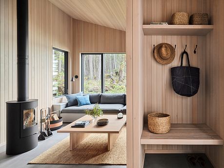 Rock Bluff House by Laura Killam Architecture - 3