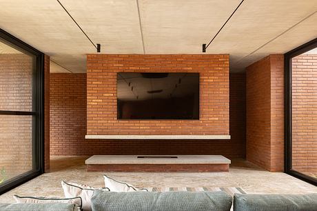 Trees House by Hersen Mendes Arquitetura - 3