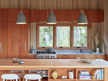 Home for an Artist by Laura Killam Architecture - 4