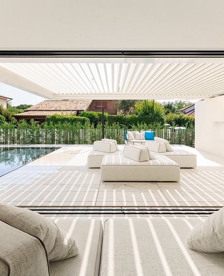 INOUT House by 3ndyStudio - 4