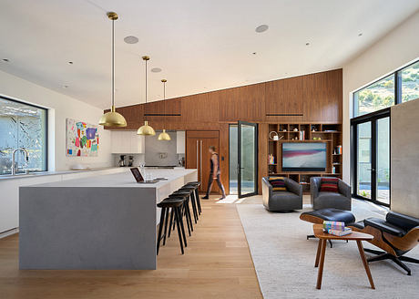 Highway House by Vertebrae - 5