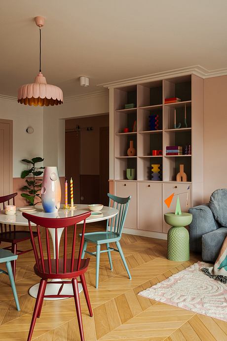 Apartment in Cracow Celebrates Pastel Hues and Offbeat Vintage Details - 3
