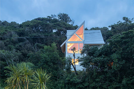 Futtsu Weekend House by Atelier MEME - 5