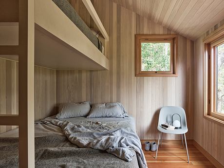 Home for an Artist by Laura Killam Architecture - 6