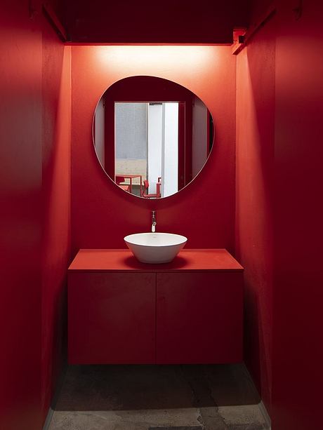 HUG Bistro by Quinzii Terna Architecture - 6