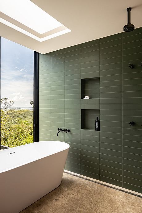 Trees House by Hersen Mendes Arquitetura - 6