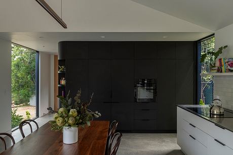 Toohey Forest House by Bones Studio - 7