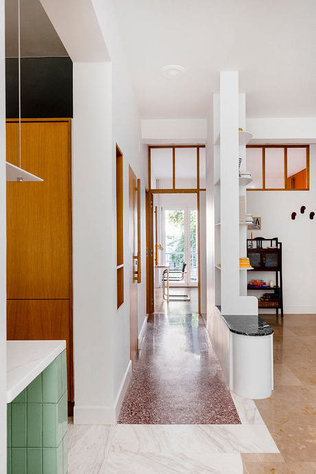Art Curators’ Apartment in Lycabettus Hill - 6