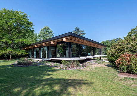 House VMVK II by dmvA - 9