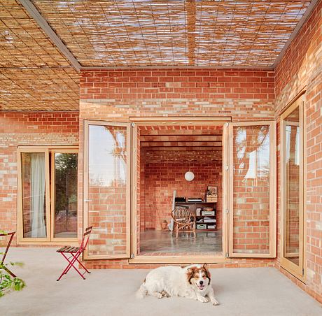 Casa GJ by Alventosa Morell Arquitectes - 8