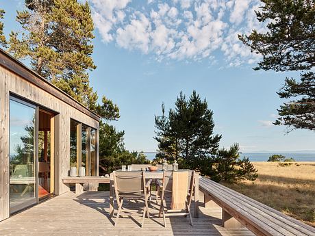 Home for an Artist by Laura Killam Architecture - 9