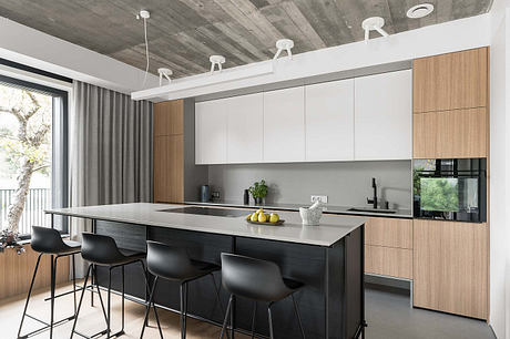 Stodolove – Old Barn Renovation Combines Rustic Roots with Modern Minimalism - 7