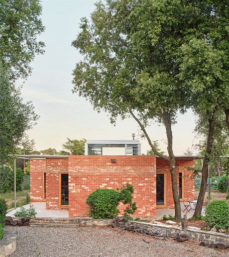 Casa GJ by Alventosa Morell Arquitectes - 9
