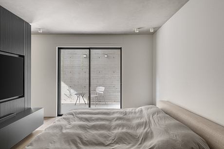 Hillside House by Dan and Hila Israelevitz Architects - 7