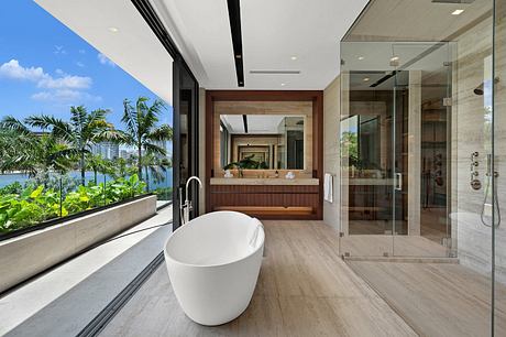5515 Pine Tree Drive by SDH Studio Architecture Design - 8