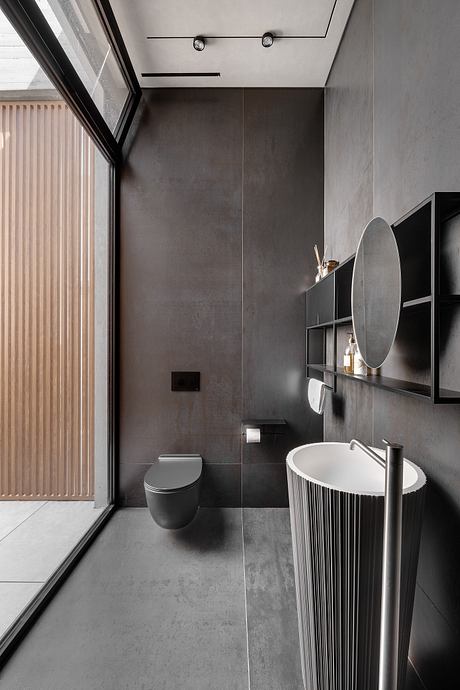 Hillside House by Dan and Hila Israelevitz Architects - 9