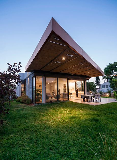 Mishmar David 1 House by Ronnie Friedman - 10