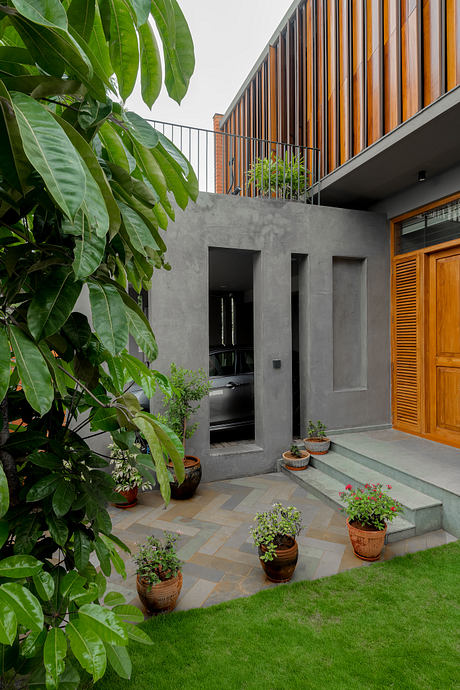 Screen House by Kamat & Rozario Architecture - 11