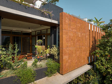 House of Greens: 4site Architects Designs Garden Retreat in Bengaluru - 12