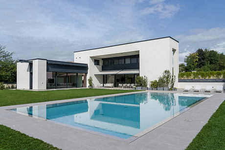 An Embrace with Nature by Zenucchi Design Code - 1