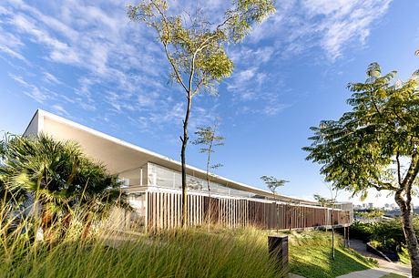 Casa de Linho by TETRO Arquitetura - 1