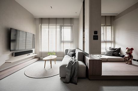 Residence W: Ingenious Design Maximizes Limited Space - 1