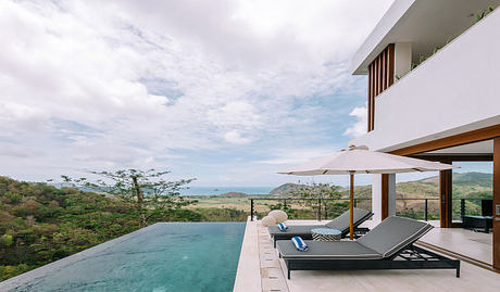 Selong Selo Villa 12D by ALT Design & Construction - 1