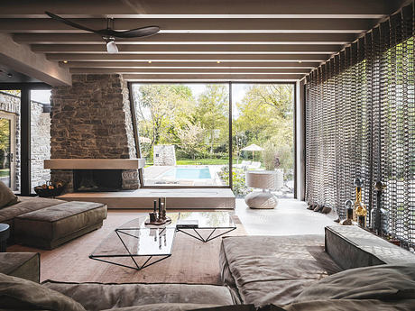 Villa in the Park by Jeroen de Nijs - 1