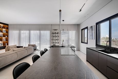 A Home That is a Love Story by Orly Dekter - 4